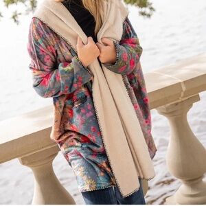Natural Life floral cozy blanket kimono